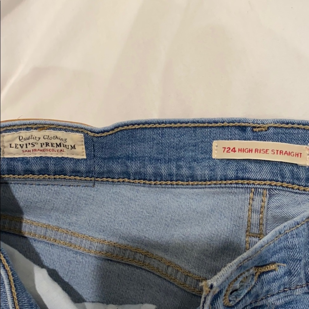LEVIS JEANS - Picture 5 of 8